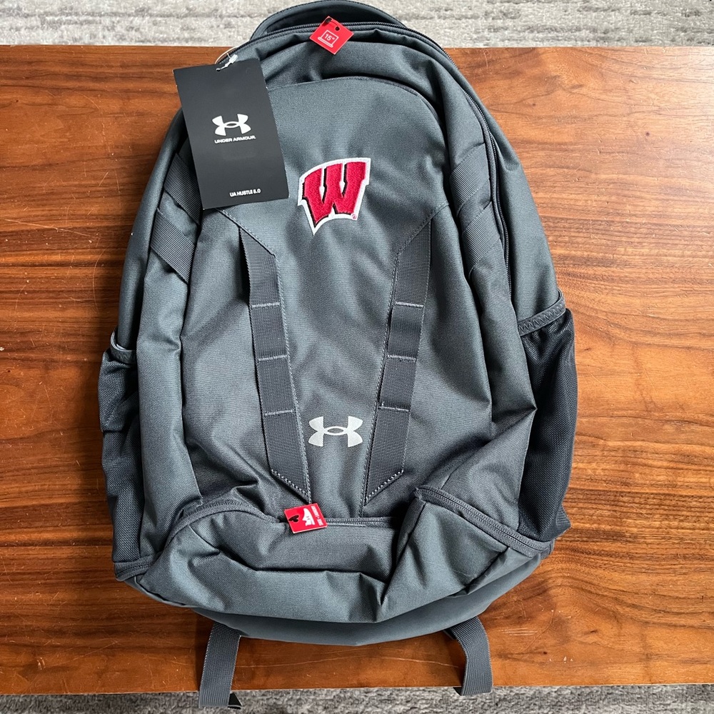 Wisconsin Badgers Unisex Back Pack!